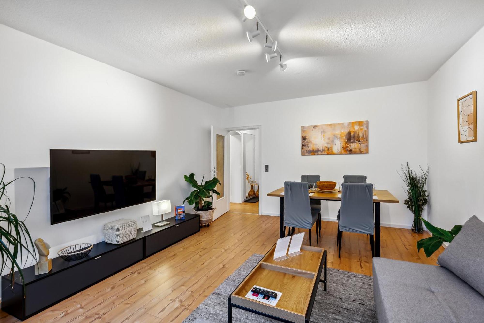 3 Zimmer, 68qm, Parkplatz, Messe Dus, Logport, Duisport Apartment *